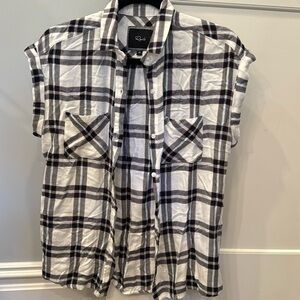 Rails top. Size XS. great condition!